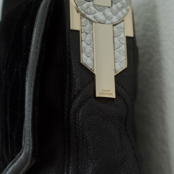 Juicy Couture Black Velour Faux Leather Handbag/Sachet YHRU3270 - Picture 15 of 16